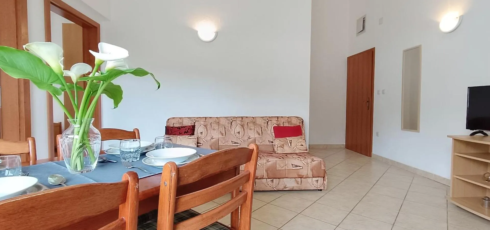 Apartments Roko Lalin Пакоштане 0*,  Хорватия